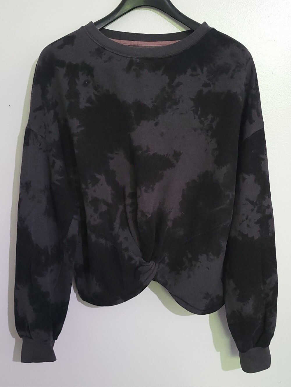 Shambhala Tie Dye Twist Front Pullover Sweatshirt Black & Gray Size M
